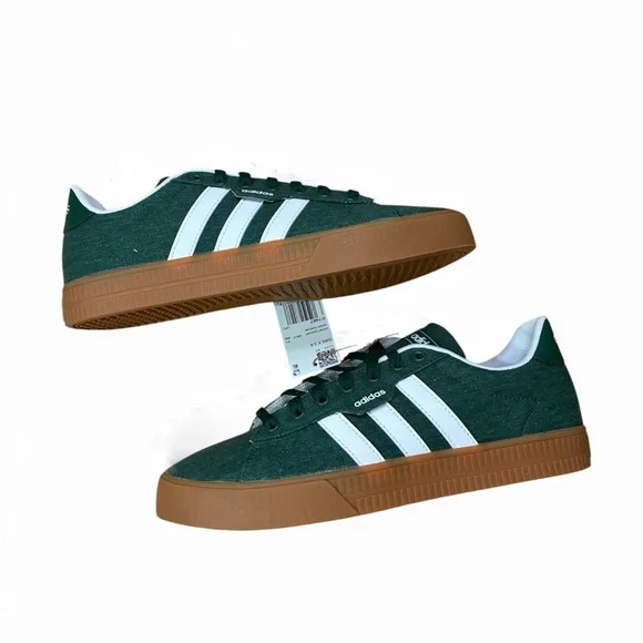 Men’s NWT Adidas Forest Green Daily 3.0 Sneakers - Picture 1 of 3